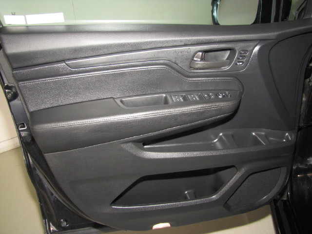 Certified 2024 Honda Odyssey Sport image 34