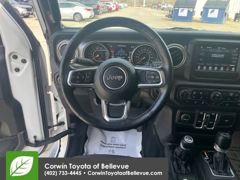 Used 2018 Jeep Wrangler Unlimited Sahara w/ LED Lighting Group image 21