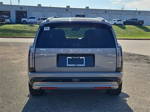 New 2026 Hyundai Ioniq 9 Limited image 6
