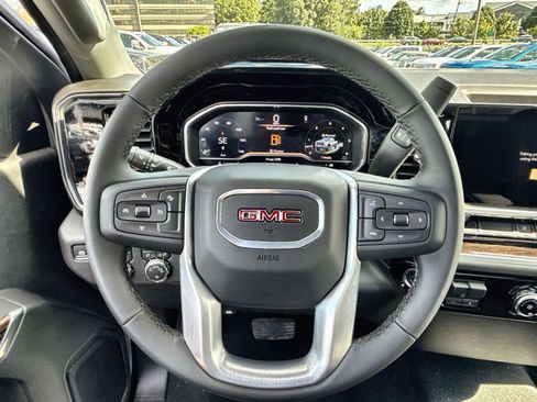 New 2025 GMC Sierra 2500 SLE image 16