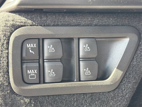 New 2026 BMW X7 xDrive40i w/ Executive Package image 13