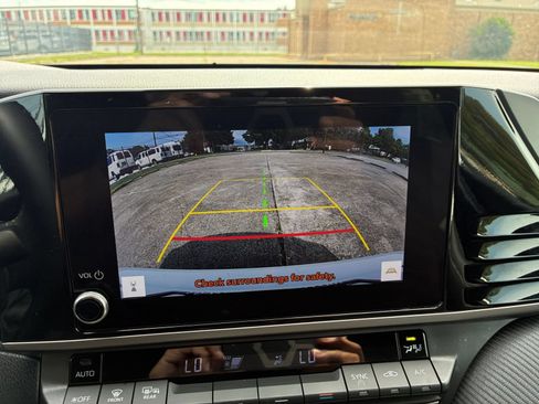 Used 2026 Toyota Camry SE FWD image 20