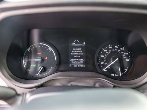 Certified 2024 Toyota Sienna LE image 13