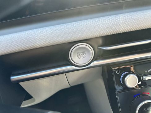 New 2026 Hyundai Tucson Limited image 17