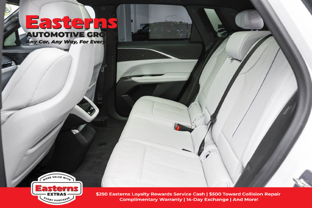 Used 2024 Cadillac Lyriq Sport RWD image 25