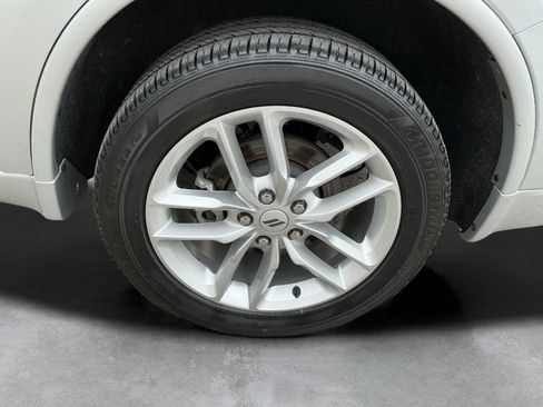 Used 2025 Dodge Durango GT AWD/4WD image 11