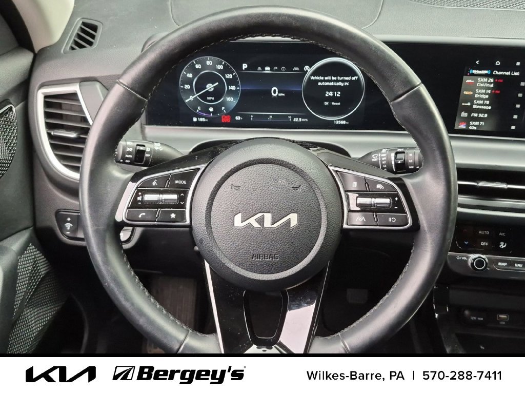 Certified 2024 Kia Seltos EX AWD/4WD image 16
