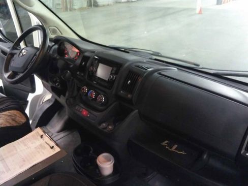 Used 2021 RAM ProMaster 3500 w/ Convenience Group image 2