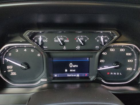 Used 2020 GMC Sierra 1500 SLE w/ SLE Value Package AWD/4WD image 23