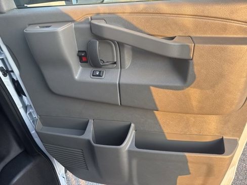 New 2025 Chevrolet Express 3500 w/ Power Convenience Package image 21