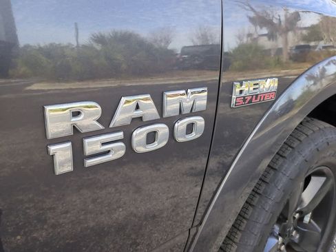 Used 2015 RAM 1500 Outdoorsman image 13