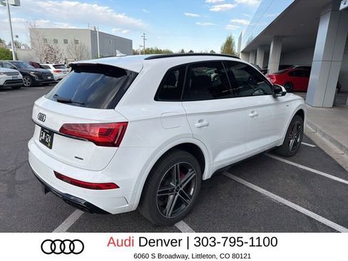 Certified 2024 Audi Q5 e Premium Plus w/ Premium Plus Package AWD/4WD image 3