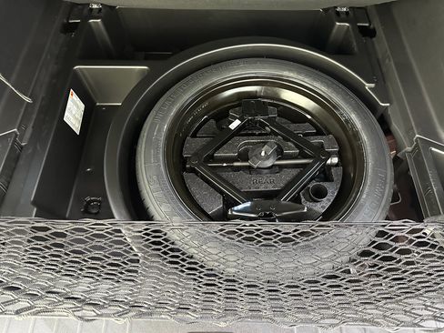 Certified 2025 Chevrolet Blazer RS w/ Enhanced Convenience Package image 34