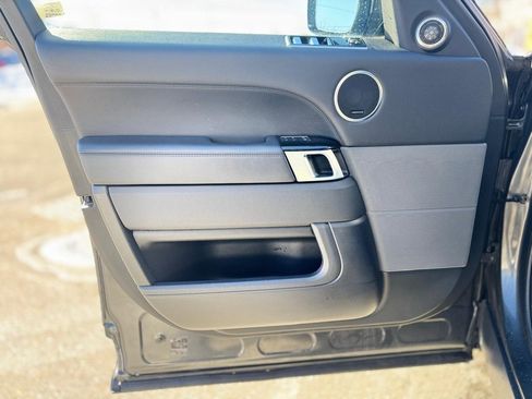 Used 2022 Land Rover Range Rover Sport HSE Silver Edition image 14