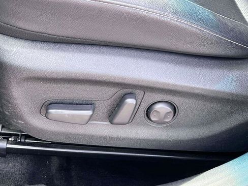 Used 2022 Kia Niro Touring Special Edition FWD image 16