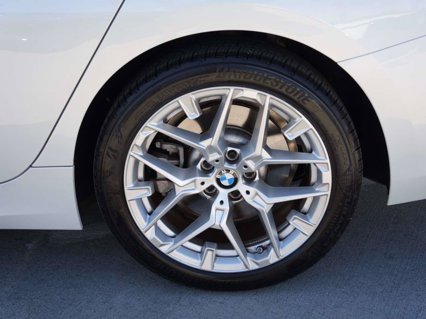 Used 2025 BMW 330i Sedan RWD image 6