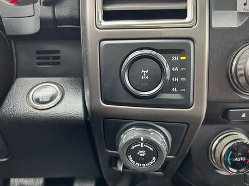 Used 2017 Ford F150 Raptor w/ Equipment Group 802A Luxury image 72