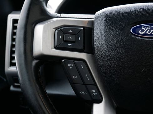 Used 2020 Ford F150 Platinum w/ Equipment Group 701A Luxury AWD/4WD image 20