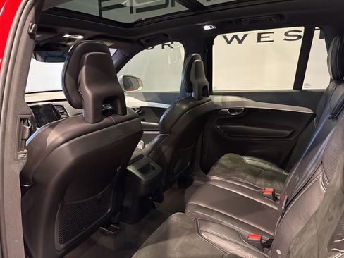 Used 2017 Volvo XC90 T5 R-Design image 25