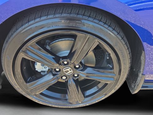 Used 2023 Honda Accord Sport image 9