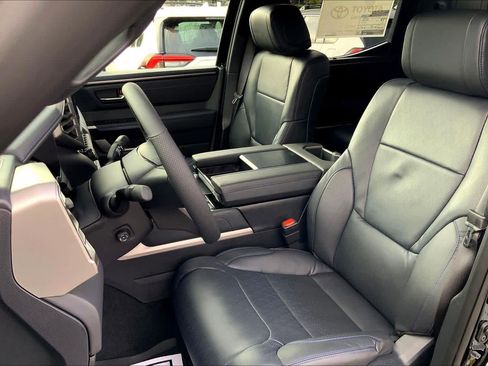 New 2026 Toyota Tundra Platinum AWD/4WD image 9