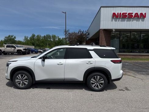 New 2026 Nissan Pathfinder SL AWD/4WD image 28