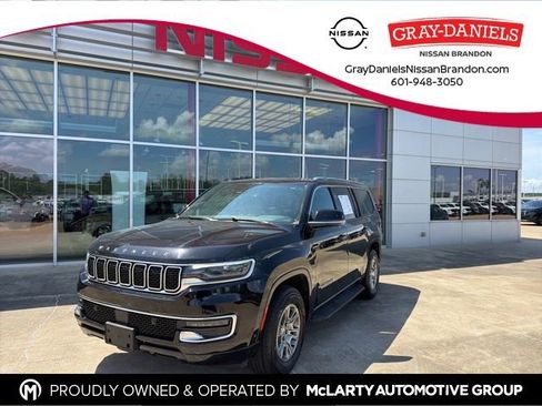 Used 2023 Jeep Wagoneer 4WD w/ Rear Seat Video Group 1 image 1