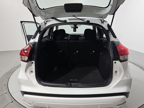 Certified 2025 Nissan Kicks Play S FWD image 23
