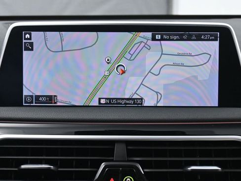 Used 2022 BMW 740i w/ M Sport Package RWD image 37