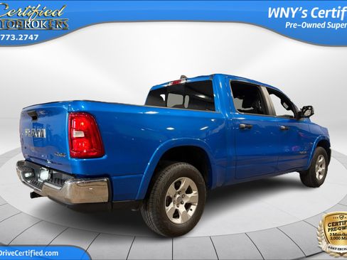 Used 2025 RAM 1500 Big Horn AWD/4WD image 7