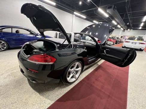 Used 2015 BMW Z4 sDrive35is image 56