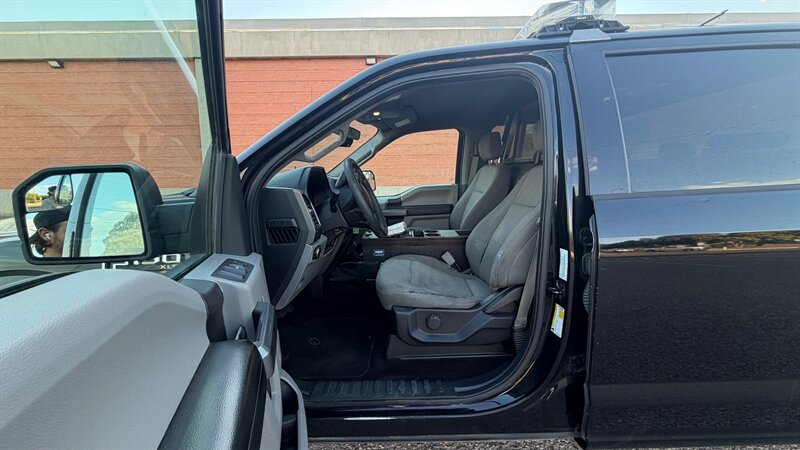 Used 2018 Ford F150 XLT AWD/4WD image 16