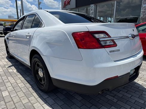 Used 2017 Ford Taurus Police Interceptor AWD image 6