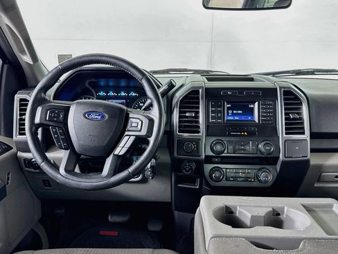 Used 2017 Ford F150 XLT w/ Equipment Group 301A Mid AWD/4WD image 10