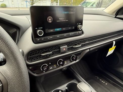 Certified 2025 Honda HR-V LX image 23