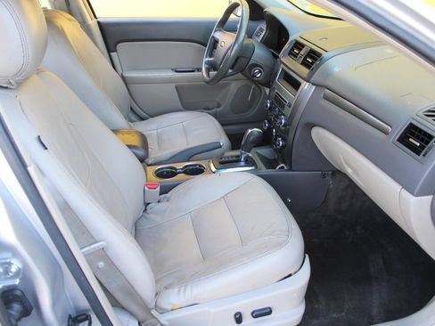 Used 2012 Ford Fusion SEL FWD image 27