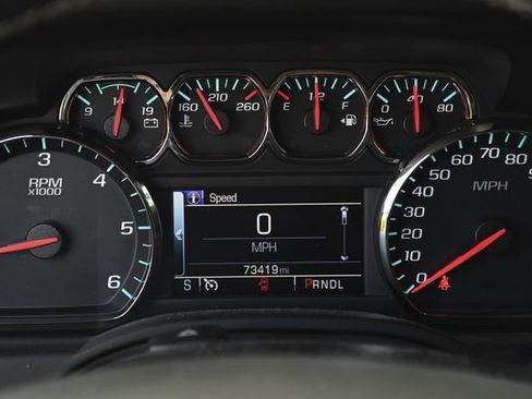 Used 2018 GMC Yukon SLE w/ SLE Value Package image 10