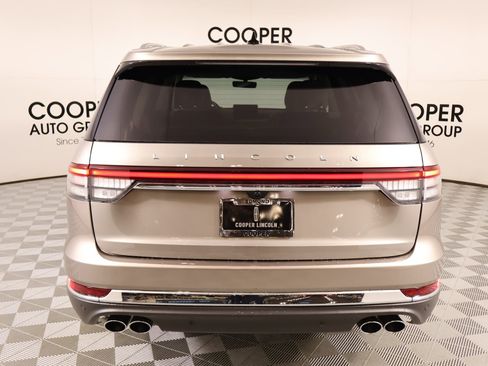 Used 2021 Lincoln Aviator Reserve w/ Equipment Group 201A RWD image 24