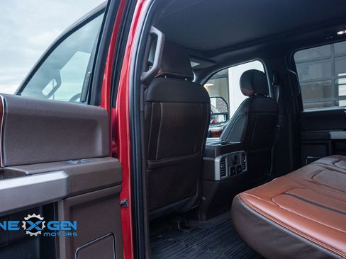 Used 2020 Ford F250 King Ranch w/ King Ranch Ultimate Package AWD/4WD image 25