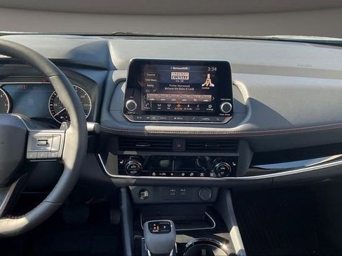 New 2026 Nissan Rogue SV image 6