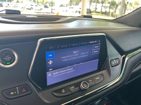 Used 2021 Chevrolet Blazer RS w/ Enhanced Convenience Package FWD image 8