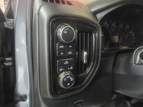 Used 2021 Chevrolet Silverado 1500 W/T w/ WT Value Package image 13