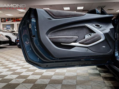 Used 2023 Chevrolet Camaro ZL1 RWD image 12
