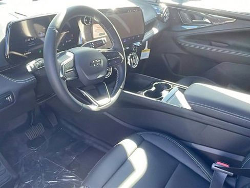 New 2026 Chevrolet Blazer EV LT image 10