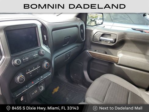 Used 2020 Chevrolet Silverado 1500 LT w/ Trailering Package image 21