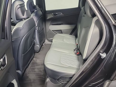 Certified 2023 Kia Sportage X-Line AWD/4WD image 17