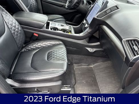 Used 2023 Ford Edge Titanium w/ Class II Trailer Tow Package AWD/4WD image 13