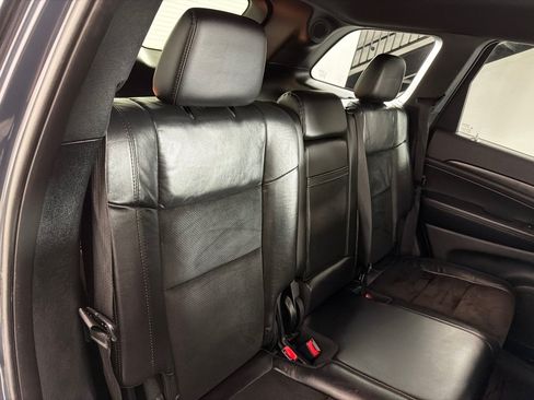 Used 2018 Jeep Grand Cherokee Altitude AWD/4WD image 24