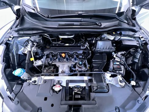 Used 2022 Honda HR-V EX image 11