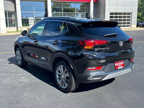 Used 2021 Buick Encore GX Essence w/ Advanced Technology Package AWD/4WD image 3